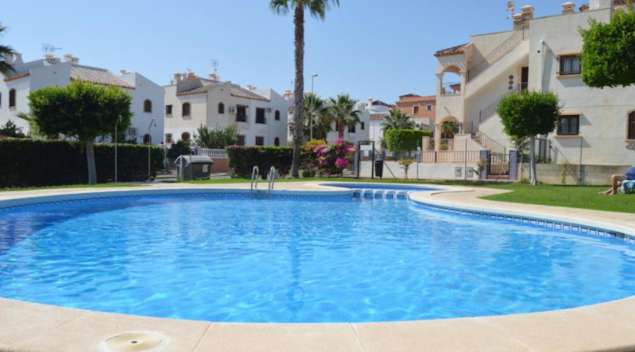Villamartin, Lovely 2 Bed House, Short Walk To The Plaza. Orihuela Buitenkant foto