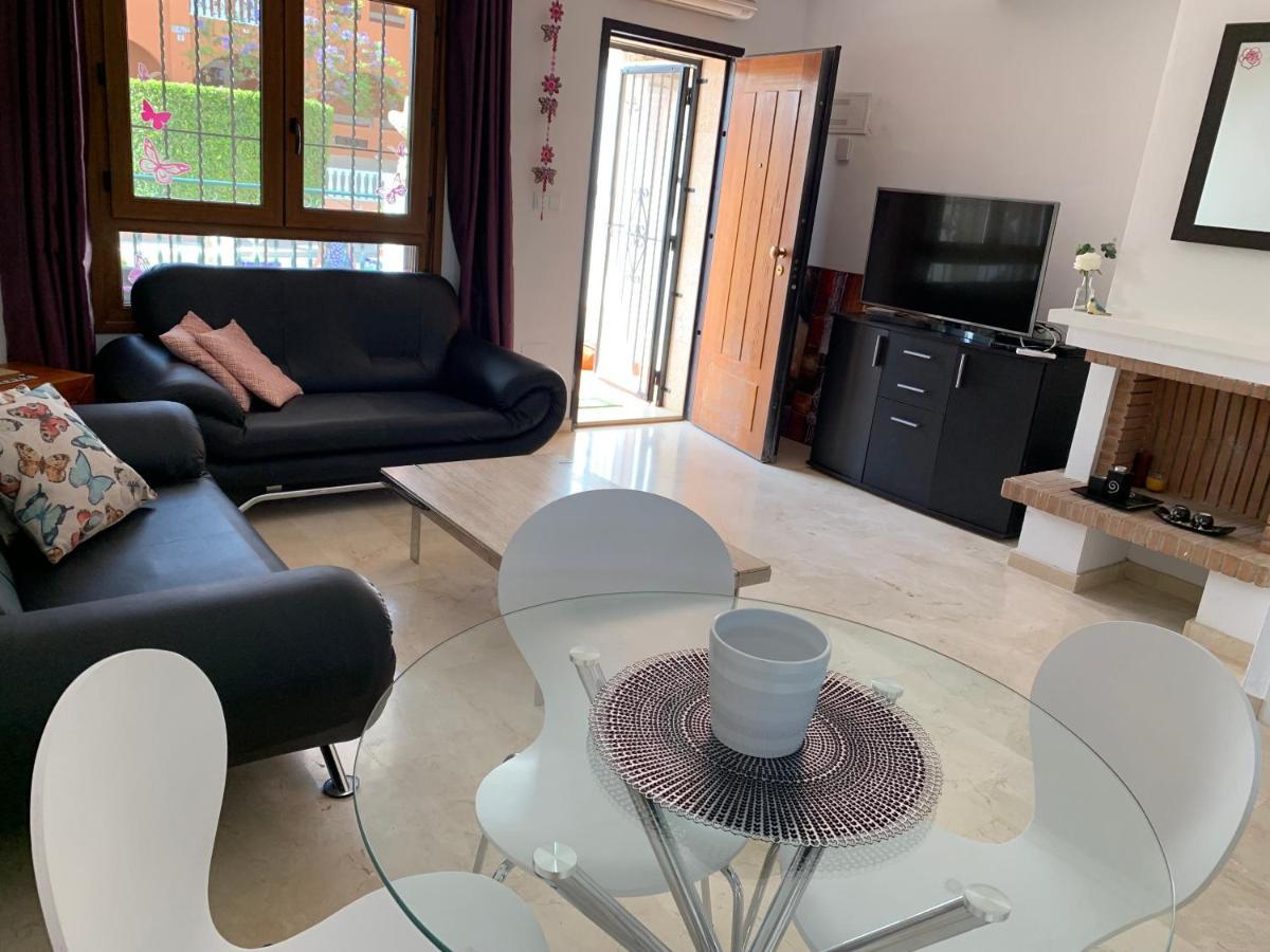 Villamartin, Lovely 2 Bed House, Short Walk To The Plaza. Orihuela Buitenkant foto
